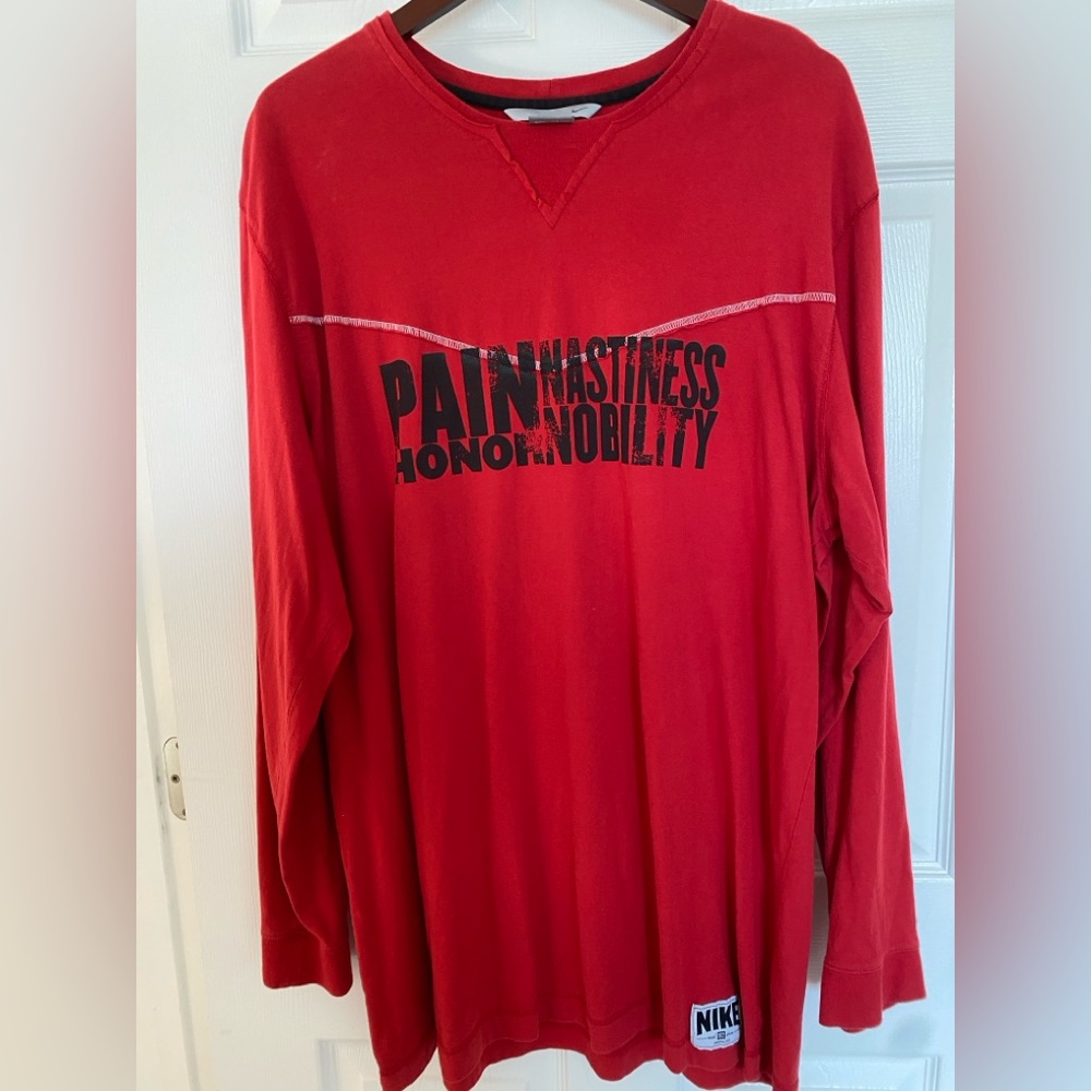 NIKE Red Graphic Long Sleeve Shirt